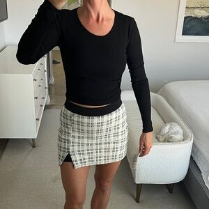 Alo Ribbed Long Sleeve Crop Top